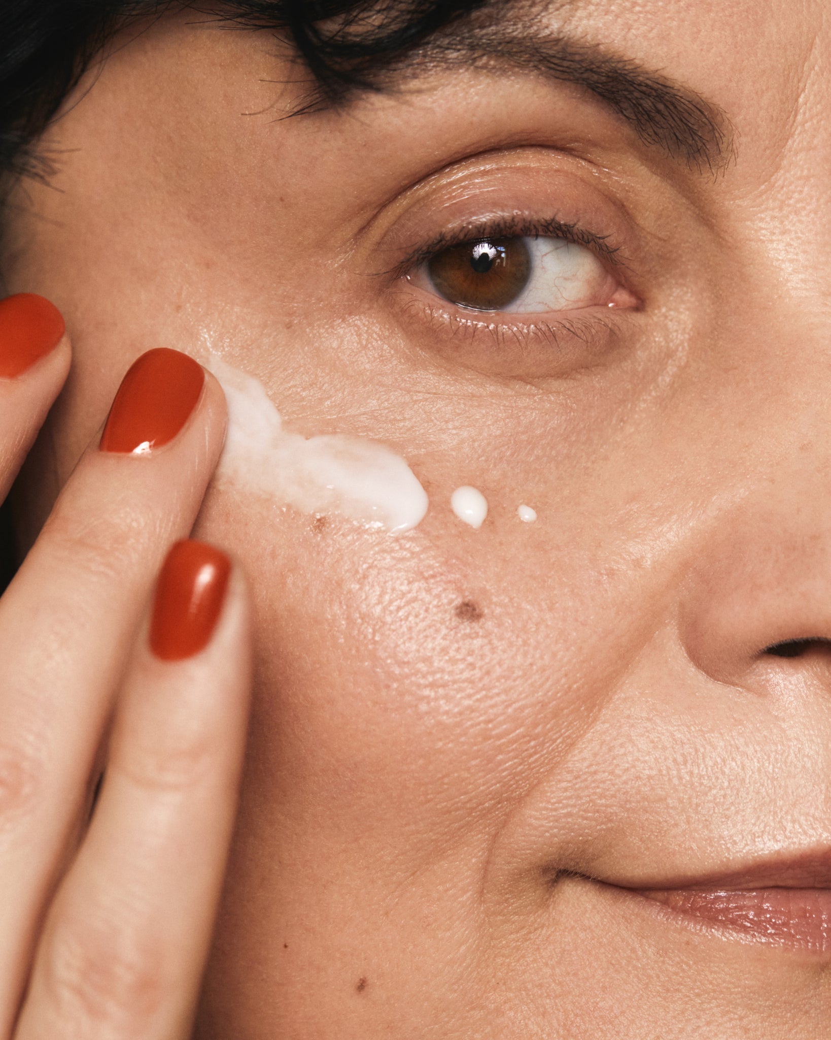 Crème Contour des Yeux "AGE PRO"