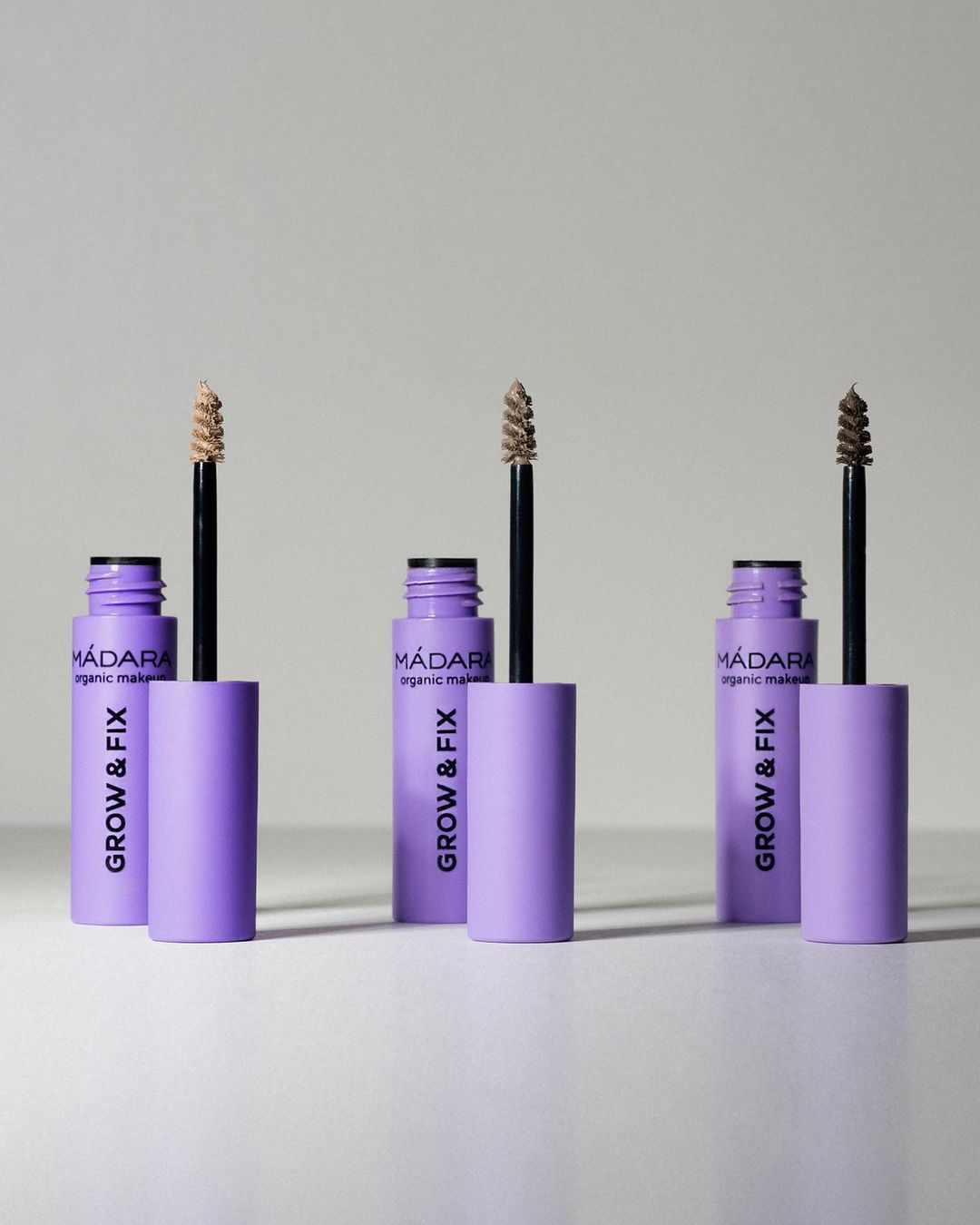 Mascara à Sourcils Teinté GROW & FIX