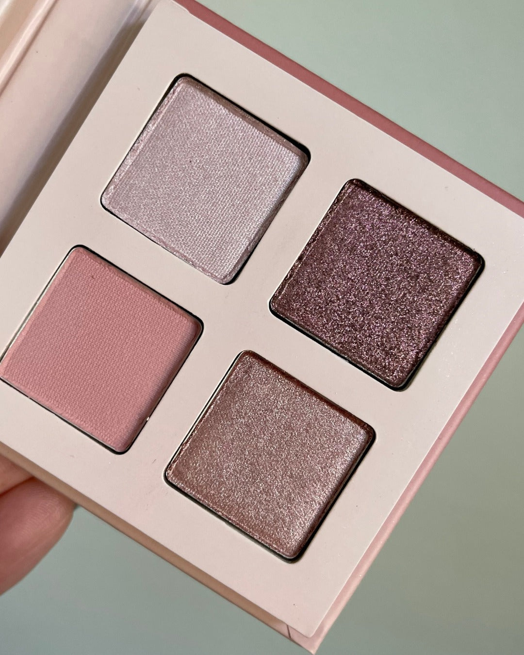 Mini Palette Rose Quartz Crystal